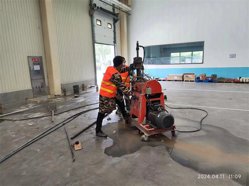 金州厂房地面下沉塌陷注浆加固施工